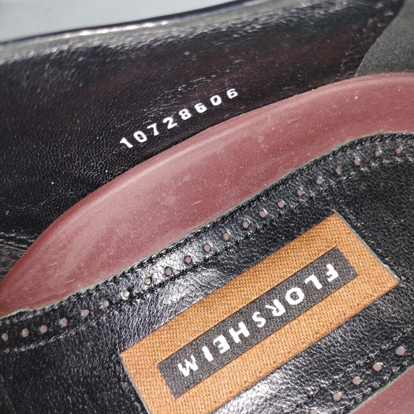 Florsheim 'Lexington Brogue' Black Patent Leather Lace-Up Oxford Sz. 8D EUC - Picture 13 of 16